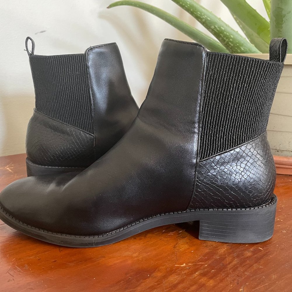 Chelsea Boots
